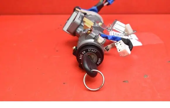 Hyundai i30 Ignition lock FDZDC2