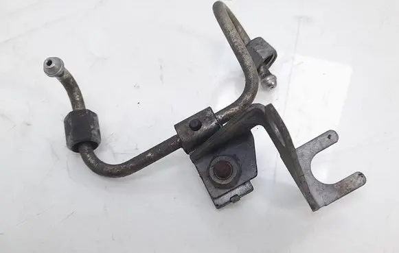 Peugeot 207 Fuel injector supply line/pipe 