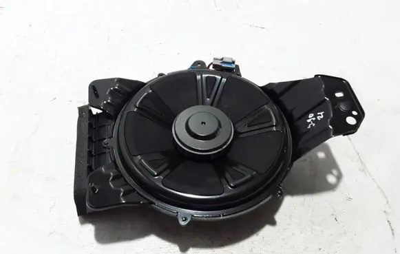 Volvo S90, V90 Front door high frequency speaker 31489726
