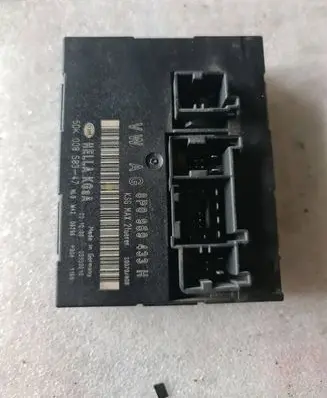 Audi A3 S3 8P Comfort/convenience module 8P0959433H 05950610 5DK00858347