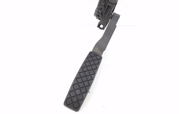 Porsche Cayenne (92A) Accelerator throttle pedal 7L0723507D