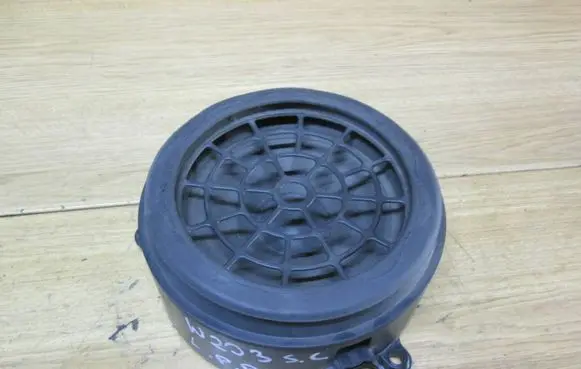 Mercedes-Benz C W203 Front door speaker 4910420410107 4602125 A2038201202