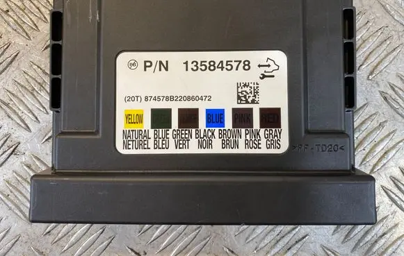 Opel Astra J Comfort/convenience module 13584578