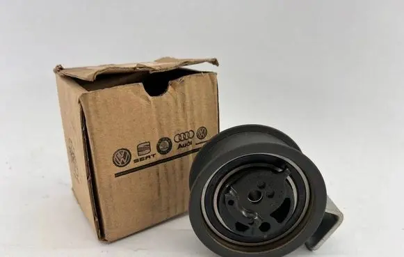 Audi A6 S6 C5 4B Generator/alternator belt tensioner 045109243C P1EZAS