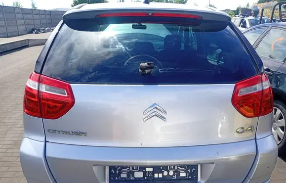 Citroen C4 I Picasso Truck tailgate