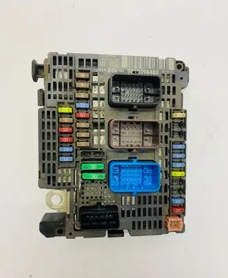 Peugeot 508 BSM Control unit 9810296480