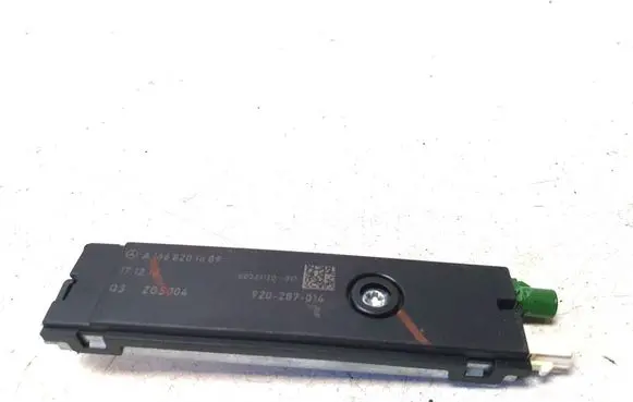 Mercedes-Benz ML W166 Aerial antenna amplifier A1668201689