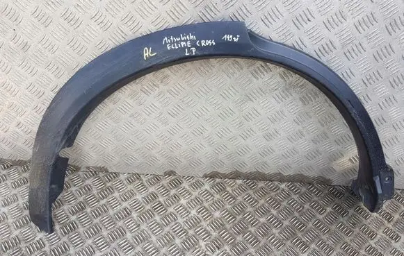 Mitsubishi Eclipse Cross Rear arch trim 7400A512