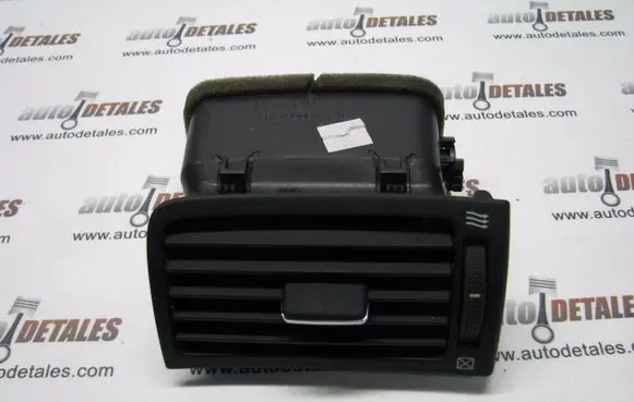 Toyota Avensis T250 Dash center air vent grill 240205