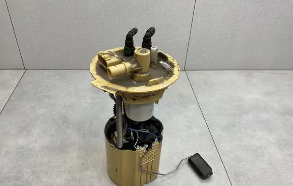 Opel Mokka X In-tank fuel pump 13592391