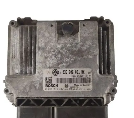 Volkswagen PASSAT B6 Engine control unit/module 03G906021NK 0281013440 1039S10241