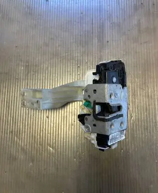 Front door lock