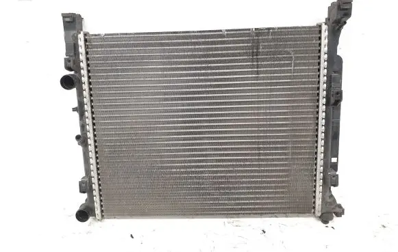 Renault Kangoo II Coolant radiator 8200455801 K7439009