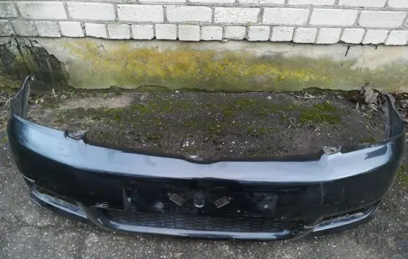 Toyota Corolla Verso AR10 Front bumper