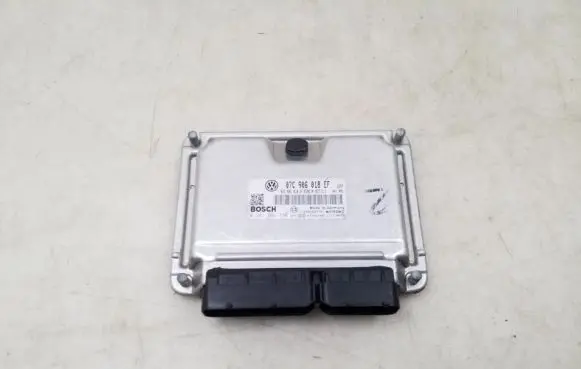 Volkswagen Phaeton Engine control unit/module 07C906018EF