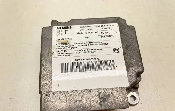 Peugeot 307 Airbag control unit/module 9645840780