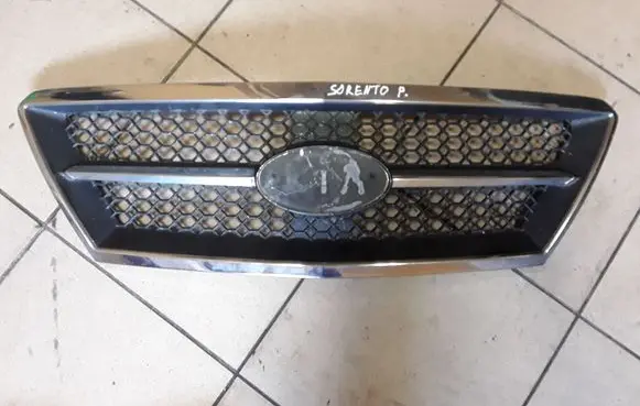 KIA Sorento Front grill 863503E010