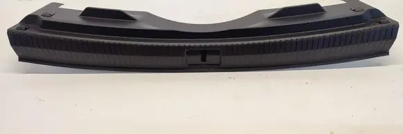 Volkswagen Tiguan Trunk/boot sill cover protection 5NA863459F