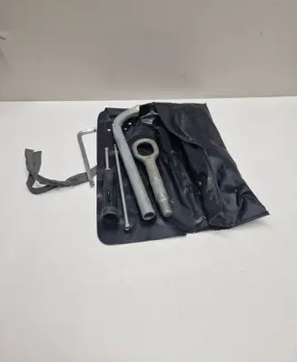 BMW 5 E60 E61 Tool set 