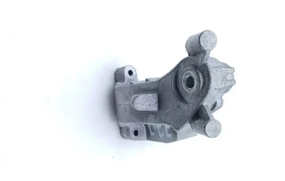 Mercedes-Benz S W222 Engine mounting bracket A6422235604