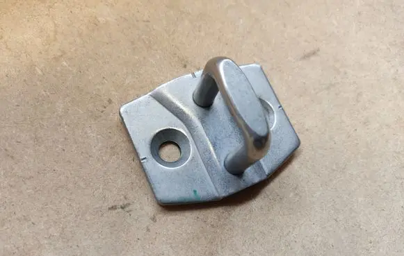 BMW 5 F10 F11 Front door lock loop/hook striker 7312545 51217312545 731254