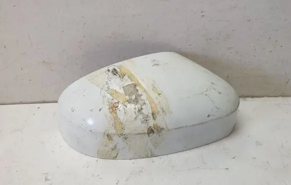 Ford Focus Plastic wing mirror trim cover 212835356