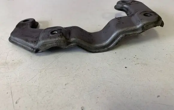 BMW 5 E60 E61 Muffler mount bracket/holder 7564235 18207564235