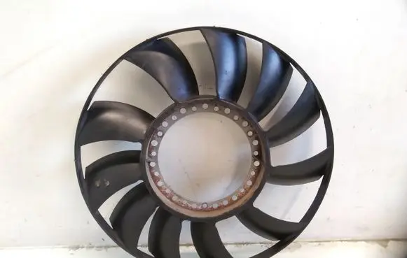 Volkswagen PASSAT B5.5 Fan impeller 059121301