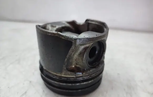 Hyundai Santa Fe Piston 
