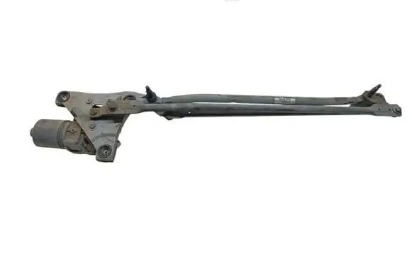 Volvo V50 Front wiper linkage and motor 0390241924 050628 30699344