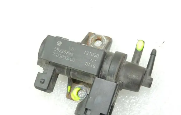 Alfa Romeo Giulietta Valve vacuum 71771323 55228986