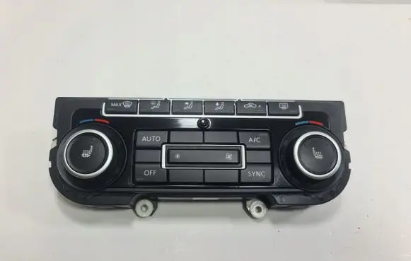 Volkswagen Golf VI Climate control unit