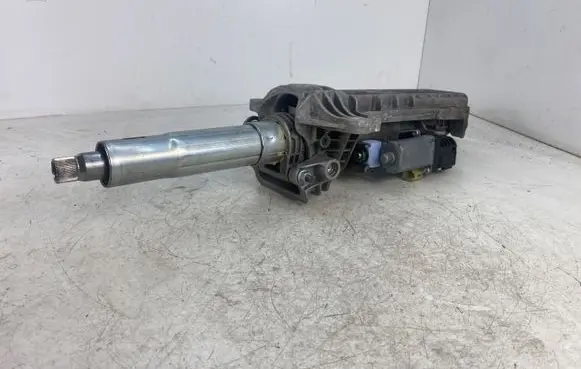 Steering wheel axle set