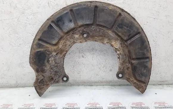 Volkswagen PASSAT B7 Front brake disc dust cover plate 