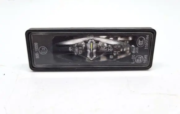 Opel Corsa F Number plate light 9815225980