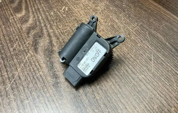 Iveco Daily 4th gen Climate control unit 0132801311 A21000100