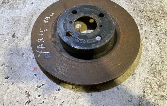 Toyota Yaris Front brake disc