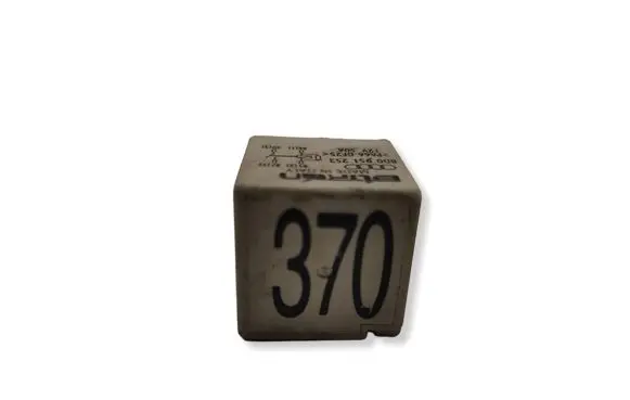 Audi A6 S6 C6 4F Other relay 8D0951253
