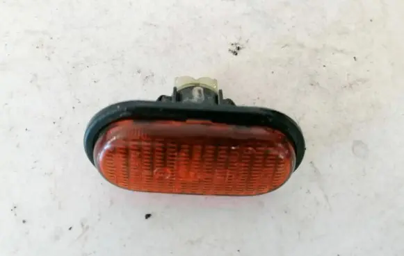 Renault Scenic I Front fender indicator light 7700847333 1391.0.020