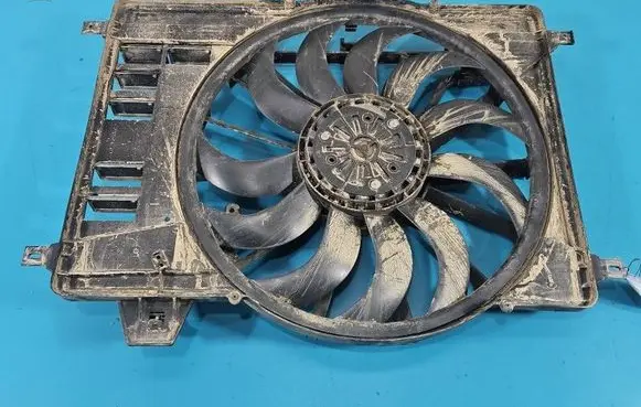 Land Rover Evoque I Fan set GJ328C607BC IMPRK1553021