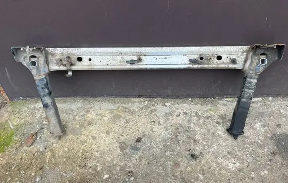 Front bumper cross member