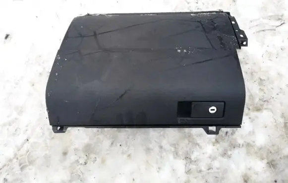 Volkswagen Touran I Glove box 1T1857101A