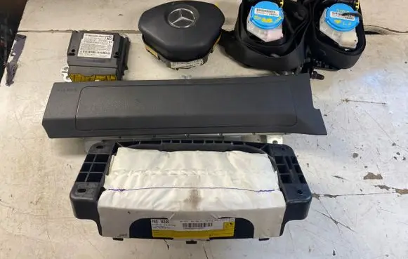 Mercedes-Benz B W246 W242 Airbag set 