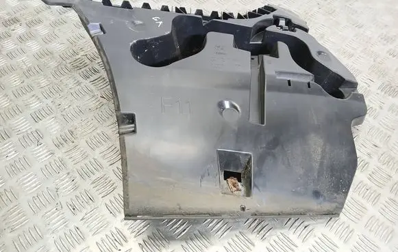 BMW 5 F10 F11 Rear bumper mounting bracket 7207111 15857711