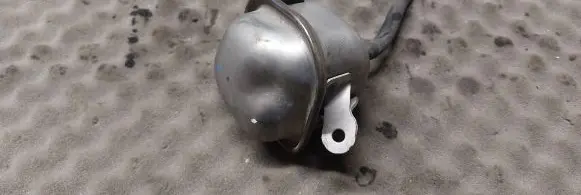 Mazda 3 III Vacuum air tank 