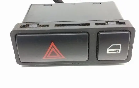 BMW 3 E46 Hazard light switch 8368920 61318368920