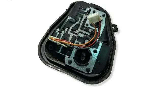 Audi A6 Allroad C6 Tail light bulb cover holder 89033806