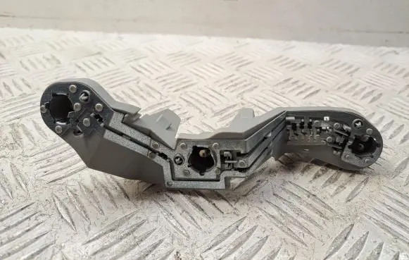 Toyota Avensis T250 Tail light bulb cover holder 8155705230