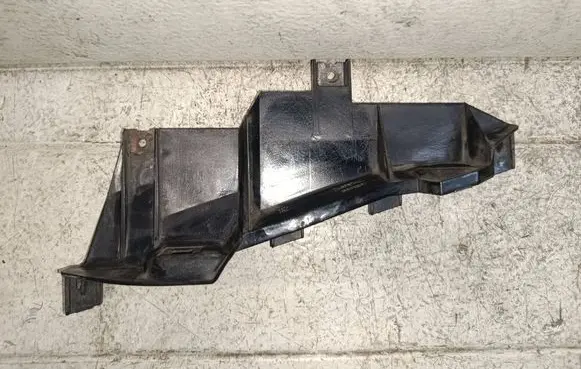BMW 5 E39 Headlight/headlamp mounting bracket 145532