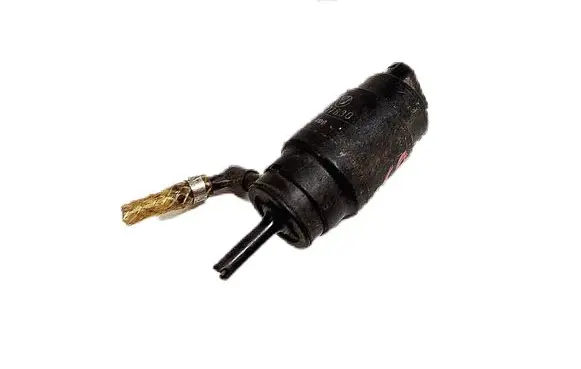BMW 5 E34 Windscreen/windshield washer pump 1377830